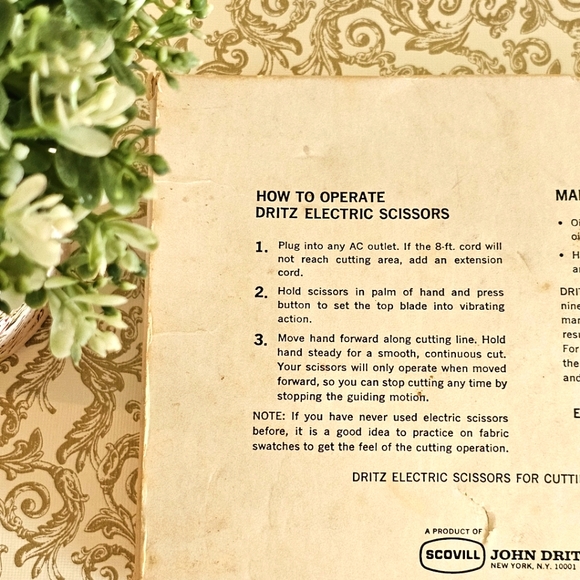 Vintage Scovill Dritz Electric Fabric Cutting Sewing Scissors Switzerland Made - Picture 5 of 14